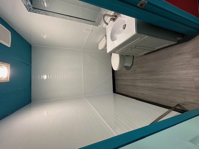 CKs bathroom 1 after